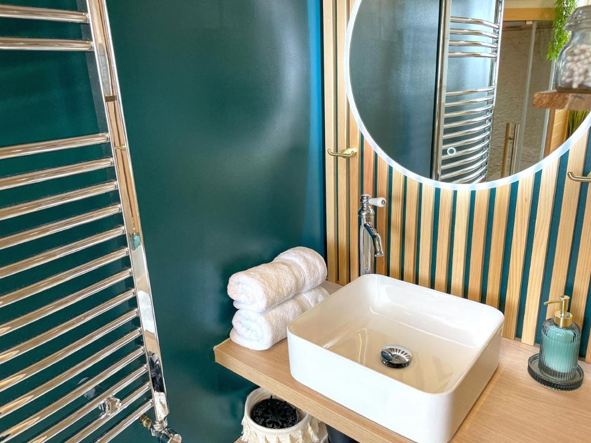 Votre Escale Boule d Or Sauna&Spa Niort Extérieur photo