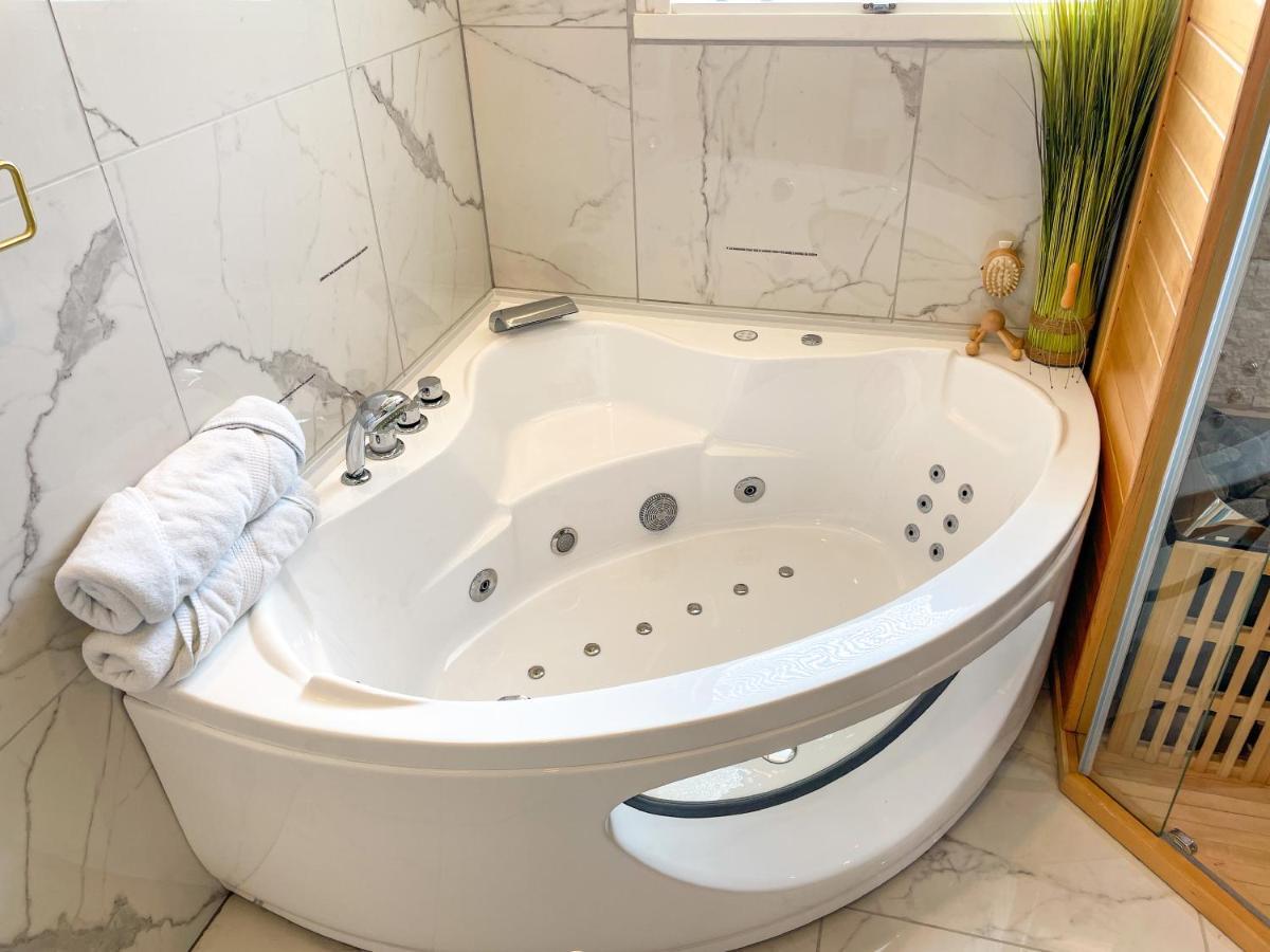 Votre Escale Boule d Or Sauna&Spa Niort Extérieur photo