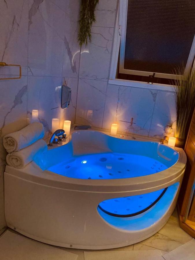 Votre Escale Boule d Or Sauna&Spa Niort Extérieur photo